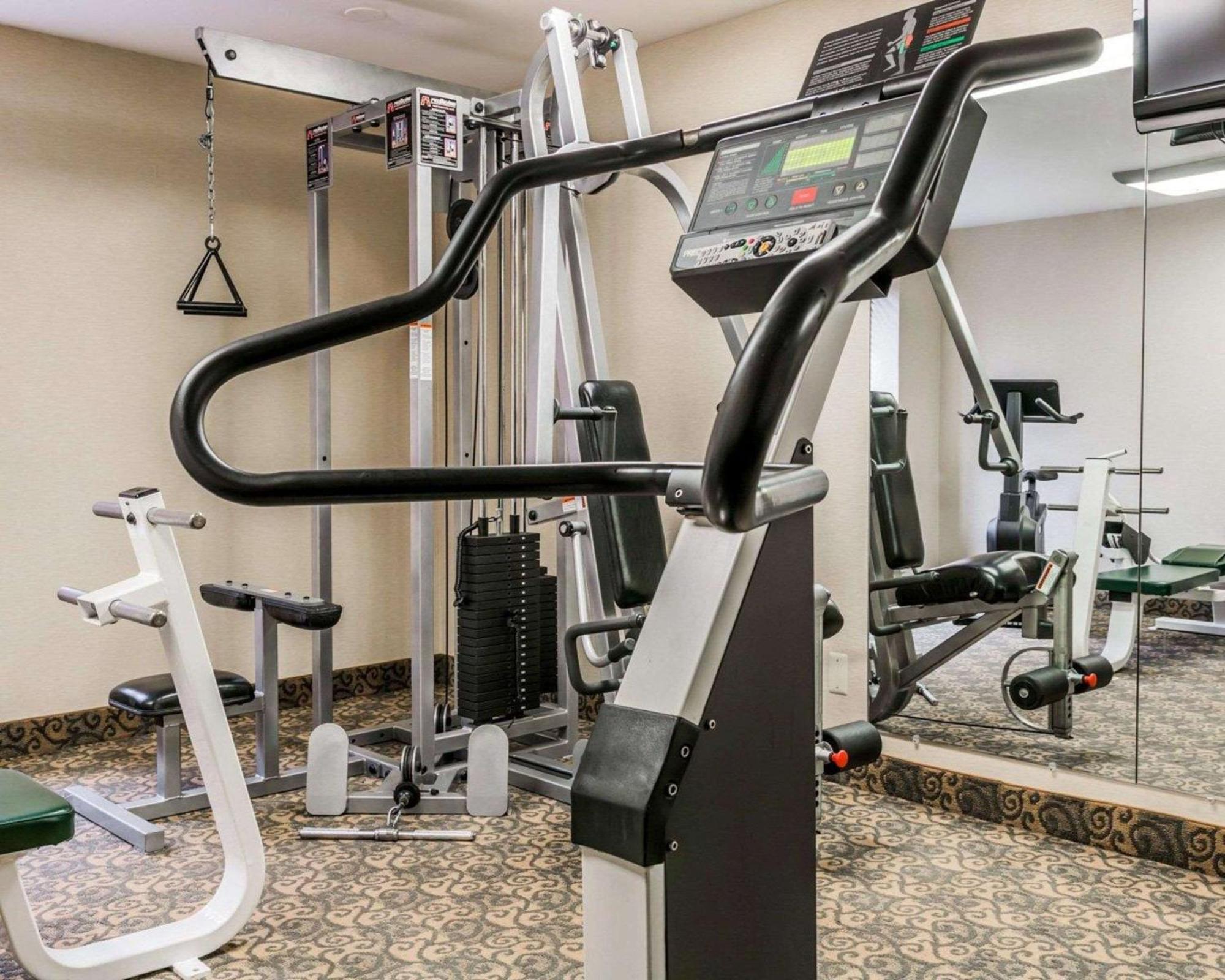 Comfort 3* Utica