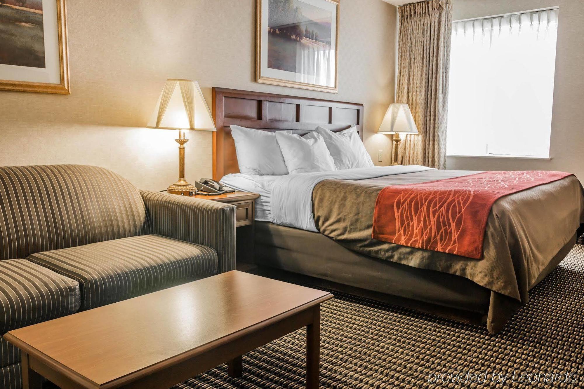 Comfort 3* Utica