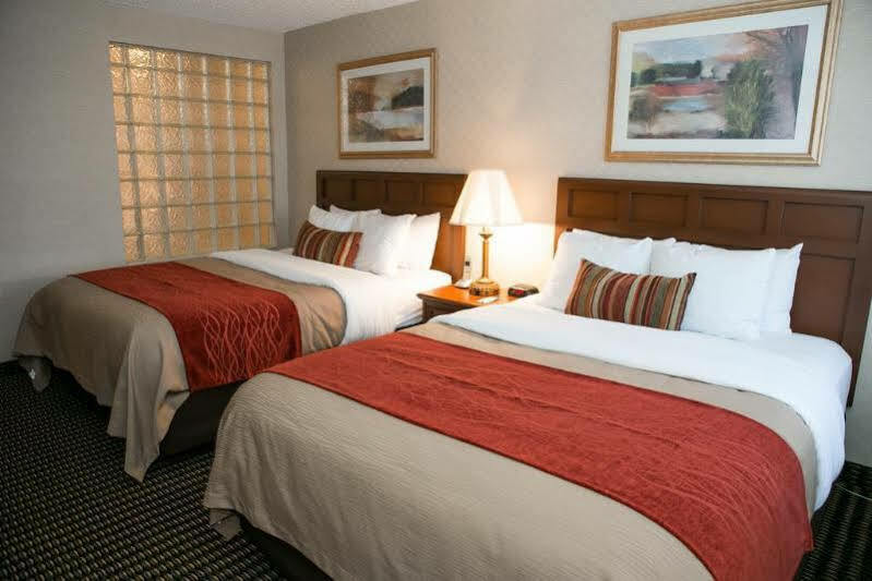 Inn Comfort Utica